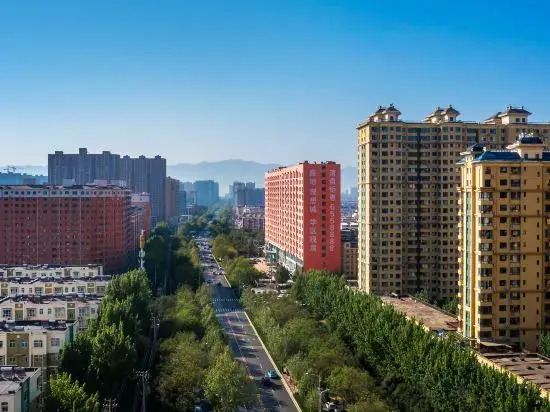 MEHOOD EZZI Hotel (Yuncheng Ideal School Huanghe Night Market)