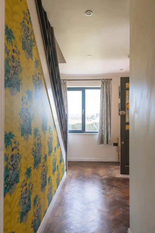 Lush & Spacious 3BD House - East Brighton