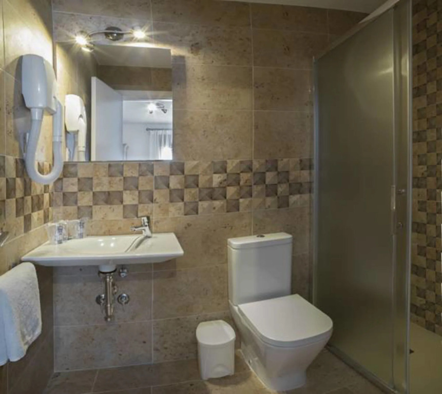 Hotel Almadrabeta