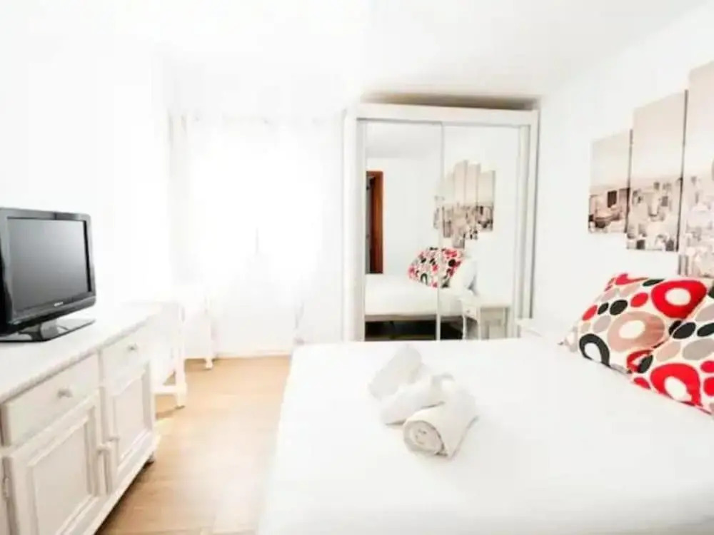 Central 2bedroom 200m From Beach