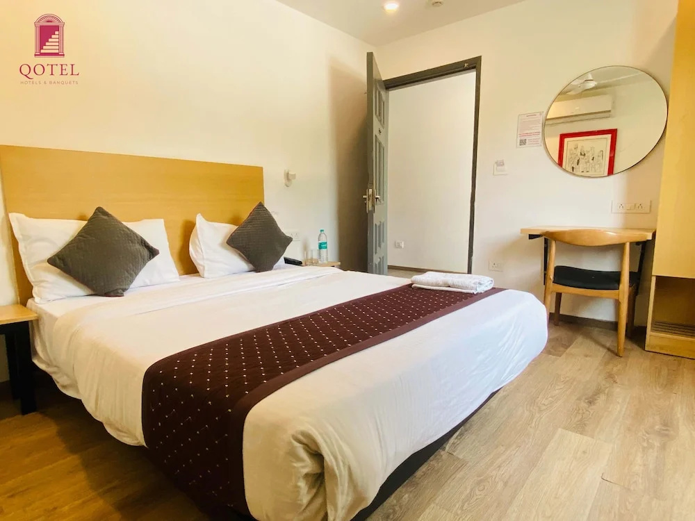 Qotel Hotel IP Residency