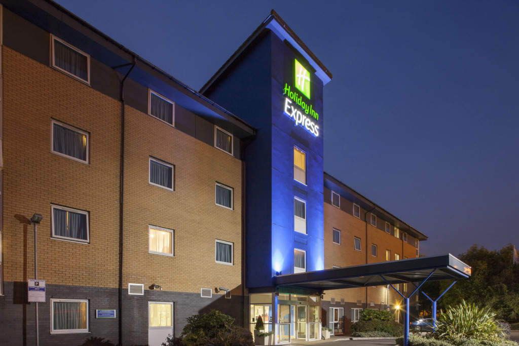 Holiday Inn Express Birmingham Star City by IHG