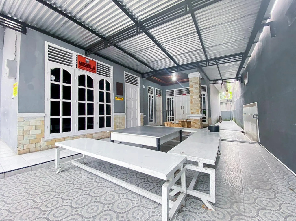 Damigalova Guest House Mitra RedDoorz