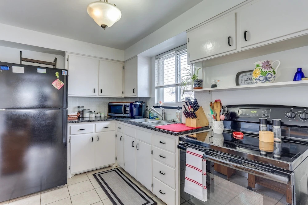 Dog-friendly Denver Apartment w/ Shared Yard!
