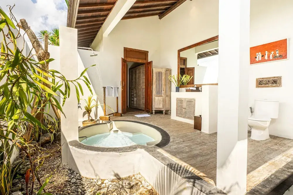 Villa Tropical Svasti by Nakula
