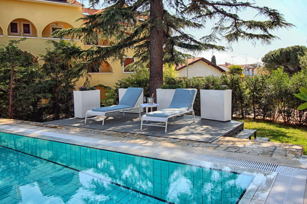 Hotel Arupinum
