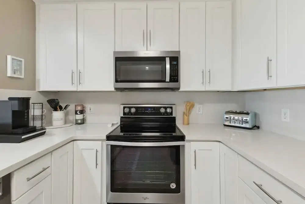 Spacious 3BR Condo by The Beach Ocean Park - 106
