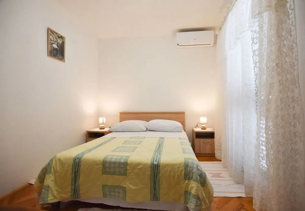 Apartment Jelena