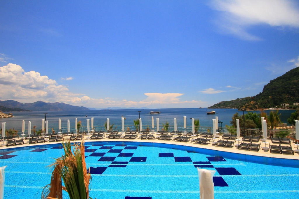 Turunc Premium Hotel