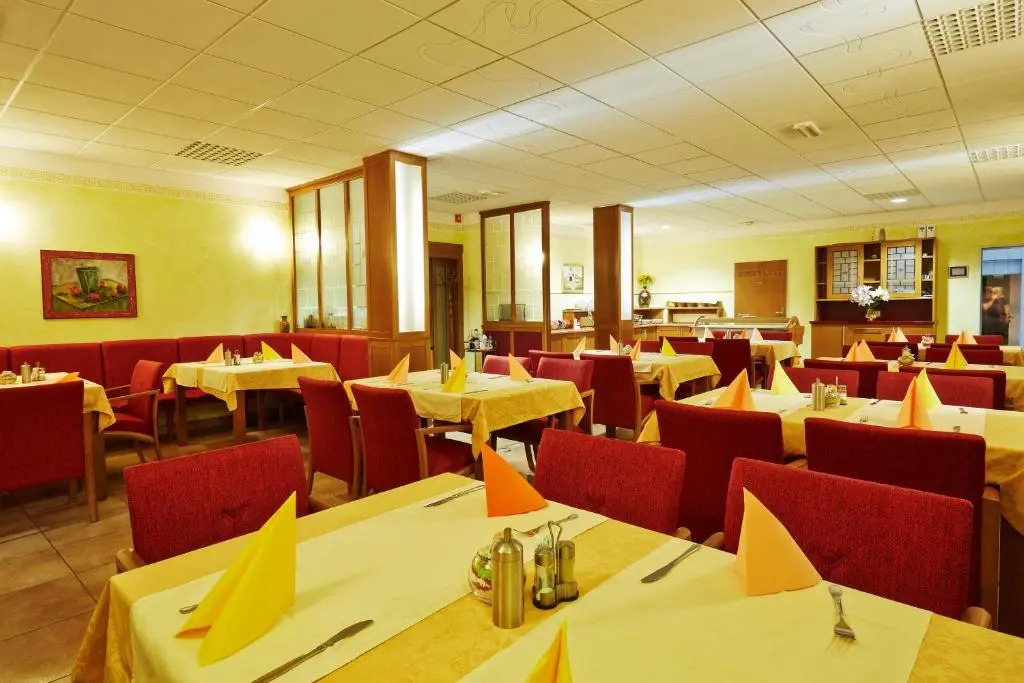 Hotel Vila Emei