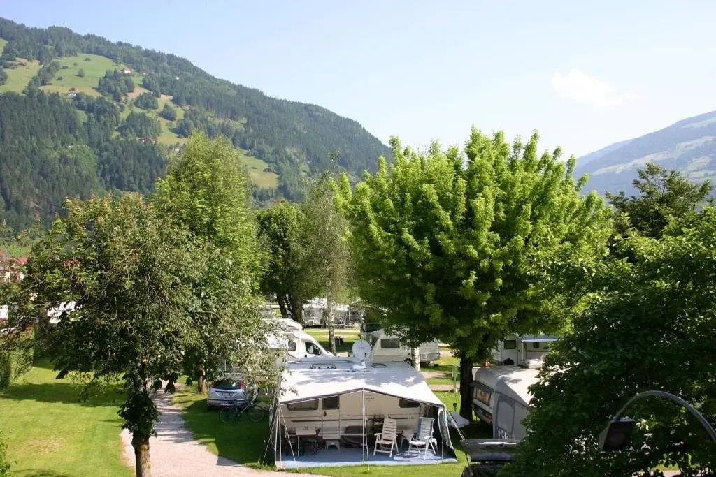Apparthaus & Chalets Hofer