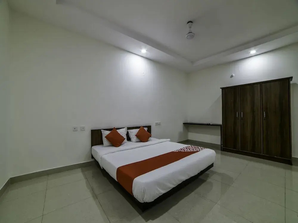 Hotel Green Stone Buy By OYO Rooms