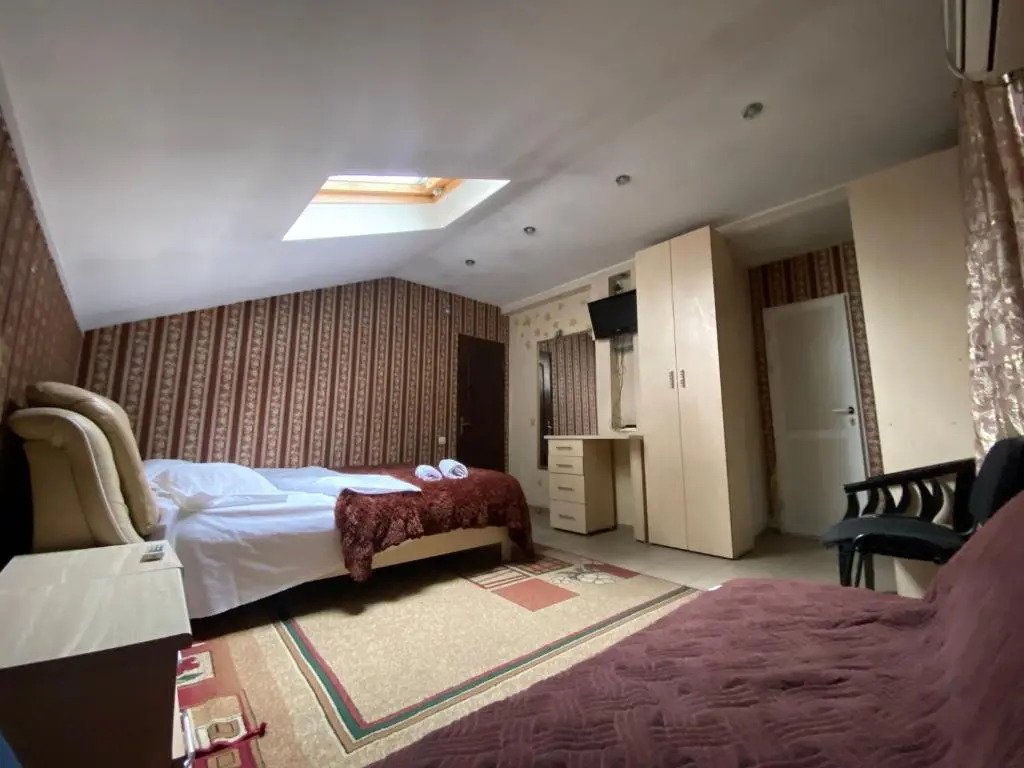 Apartment Studio on Bucuresti 9/1