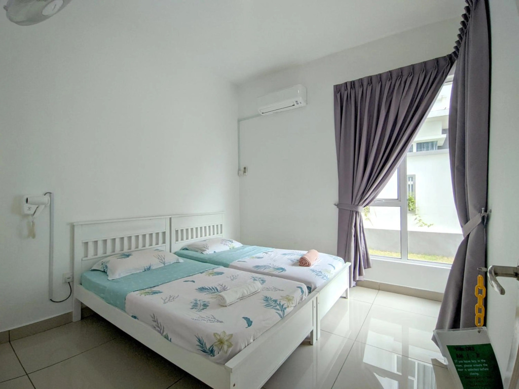 Homey Desaru Villa 22pax Max- BBQ & Netflix - Near WaterPark
