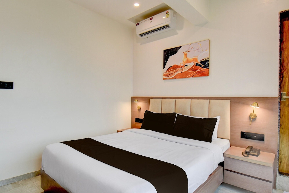 POP 84260d Hotel City Centre