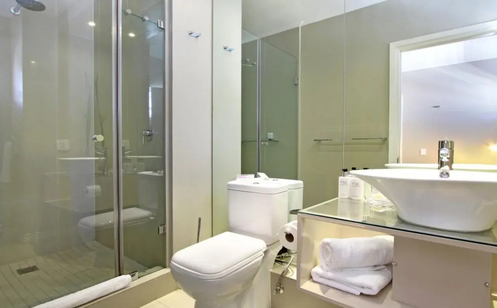 The Hyde All Suite Hotel