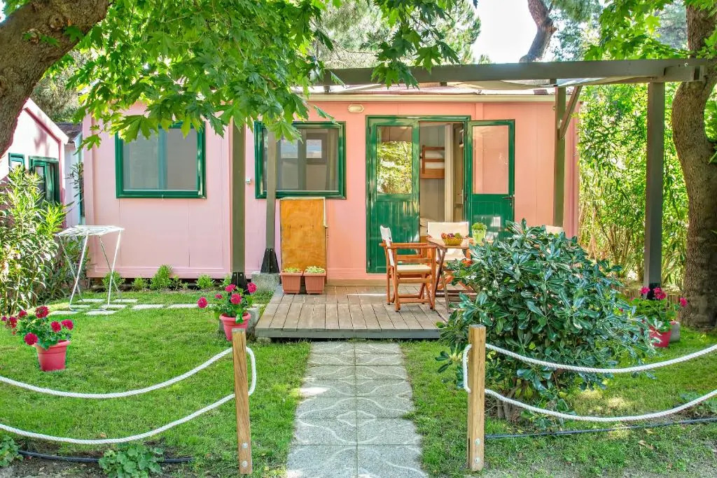 Armenistis Camping