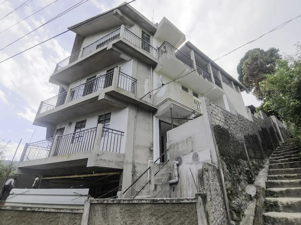 OYO 18759 Nirvana Guest House