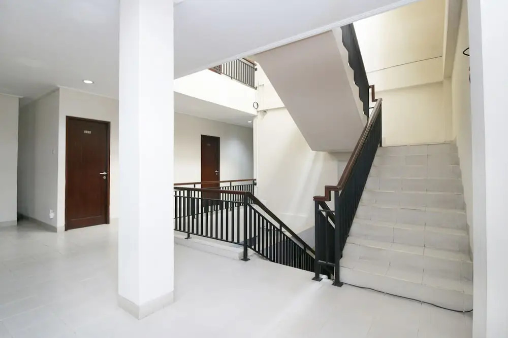 Airy Tebet Barat Sembilan 29 Jakarta