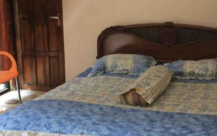 Comfort Room near Stasiun Lempuyangan at Wisma Bu Yanti 1