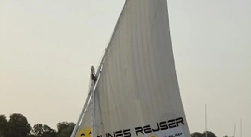 Oriental Dream Felucca