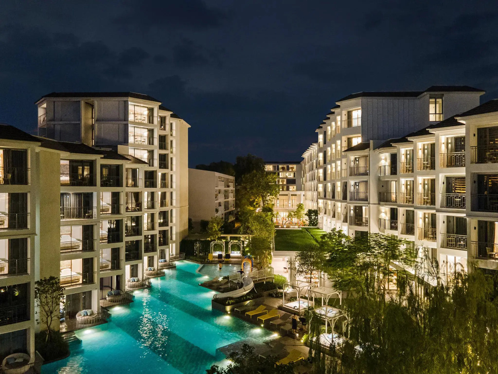 The Quarter Chaophraya by UHG - Riverfront Hotel, Walk to ICONSIAM