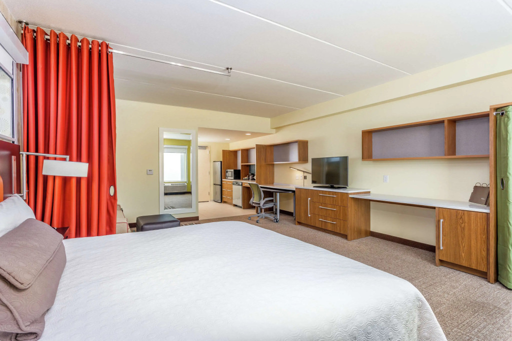 Home2 Suites by Hilton Albany Airport/Wolf Rd