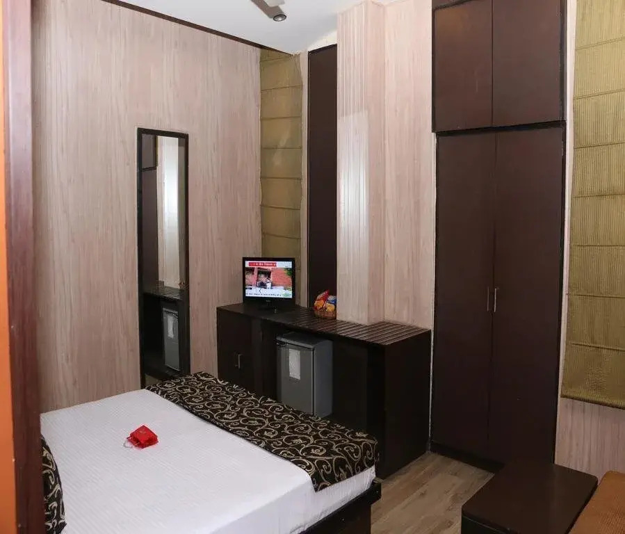 Hotel Leela Classic
