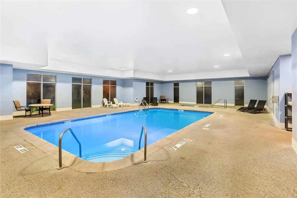 Suburban Studios Fort Dodge