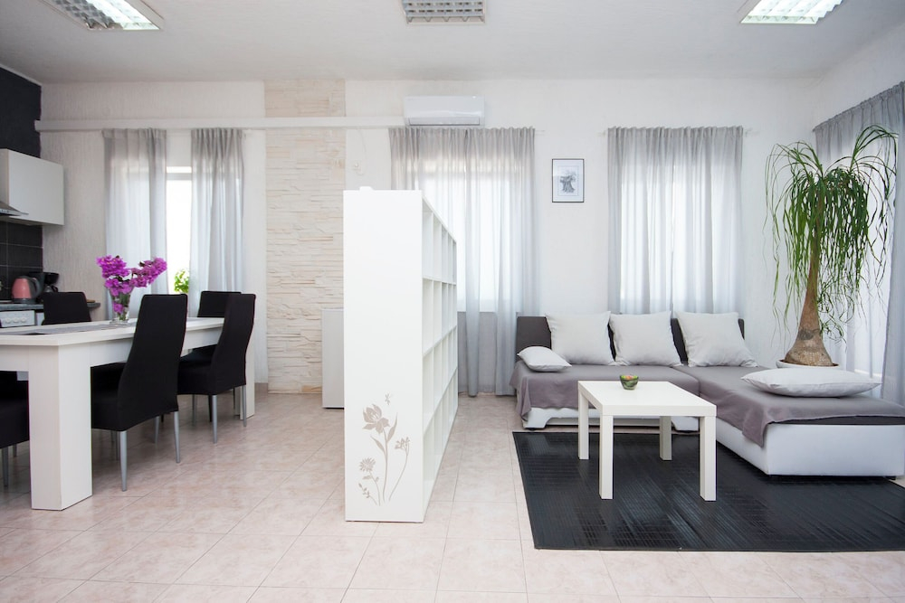 House Kala
