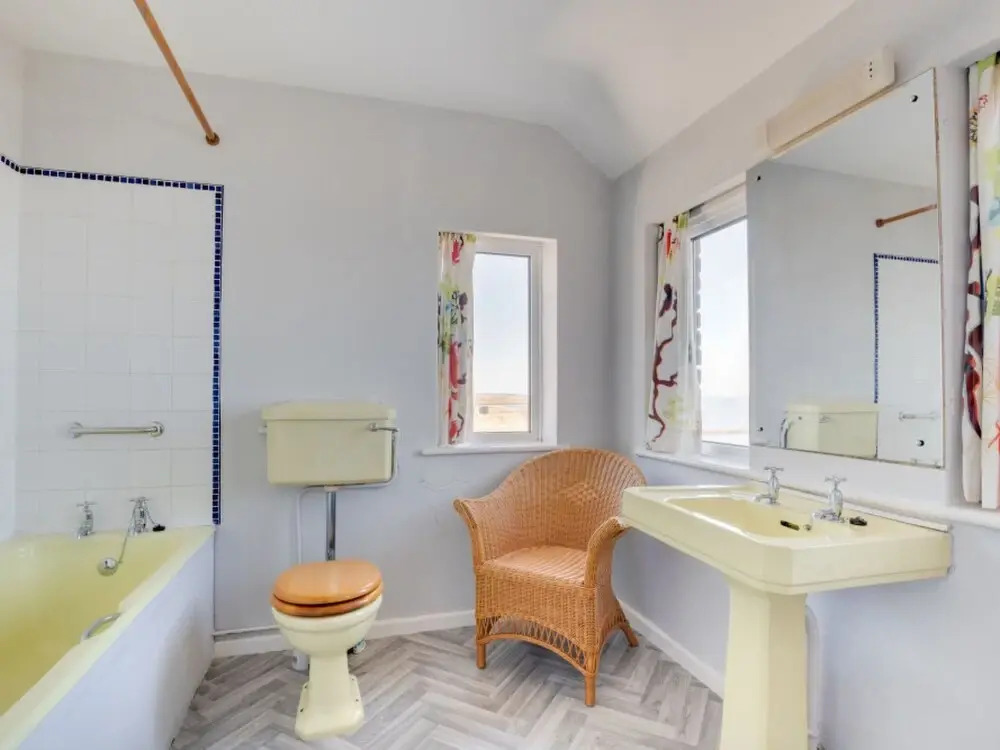 3 Bed in Beadnell oc-nb379