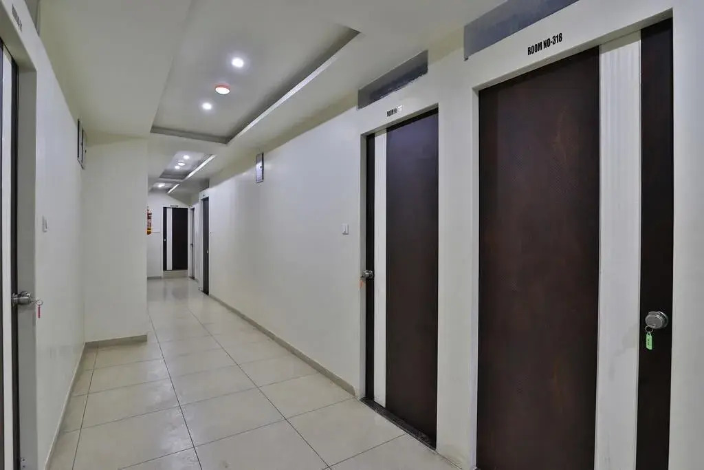 Oyo 35503 Hotel Rowton