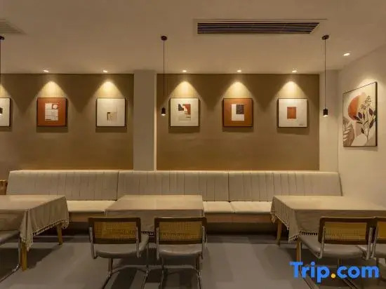 Yifang Hotel