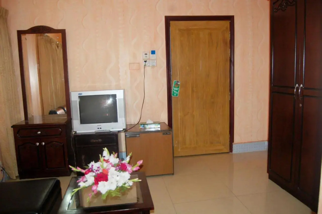 Hotel Swiss Garden International