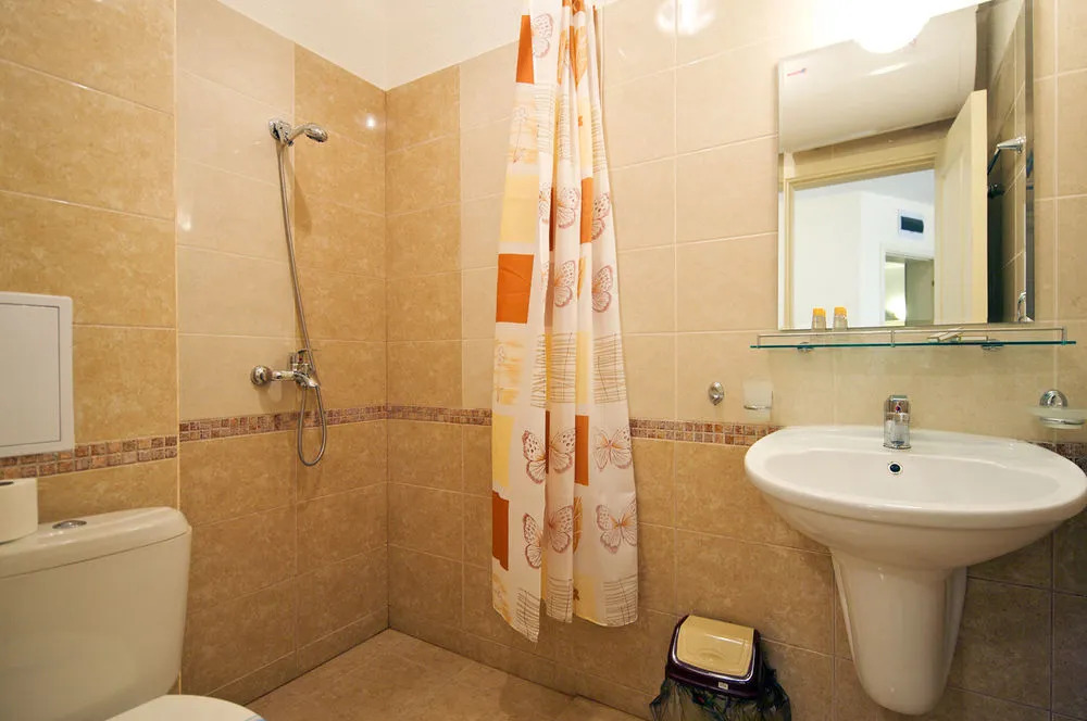 Golden Beach Hotel