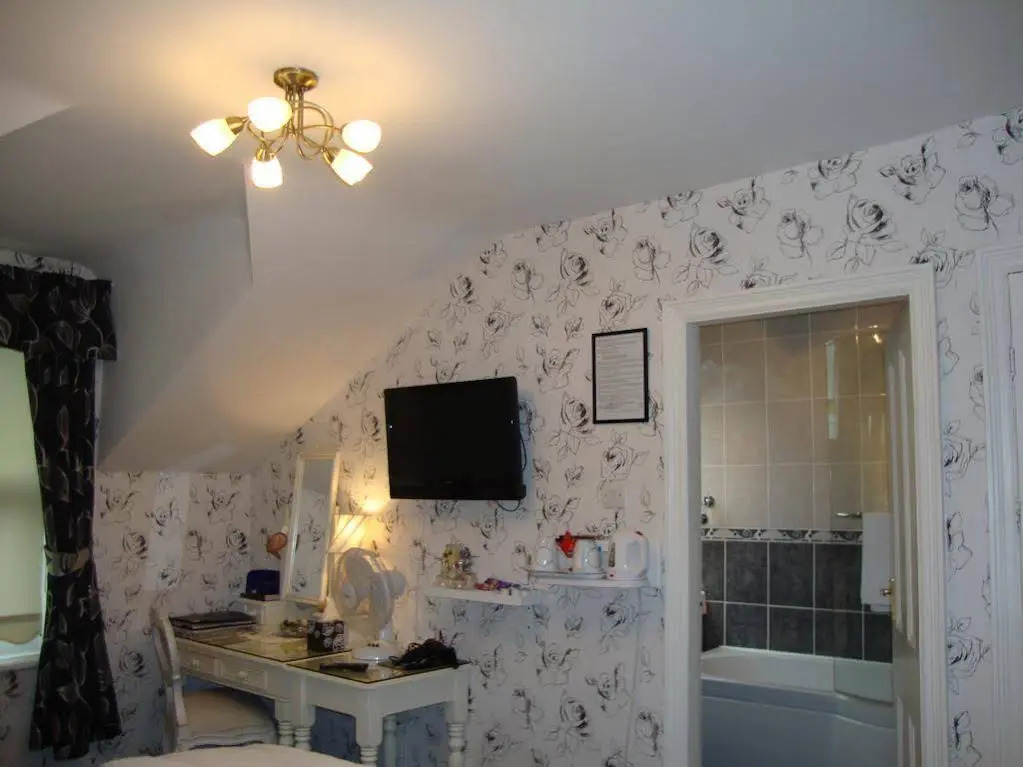 Sherwood Hotel - B&B