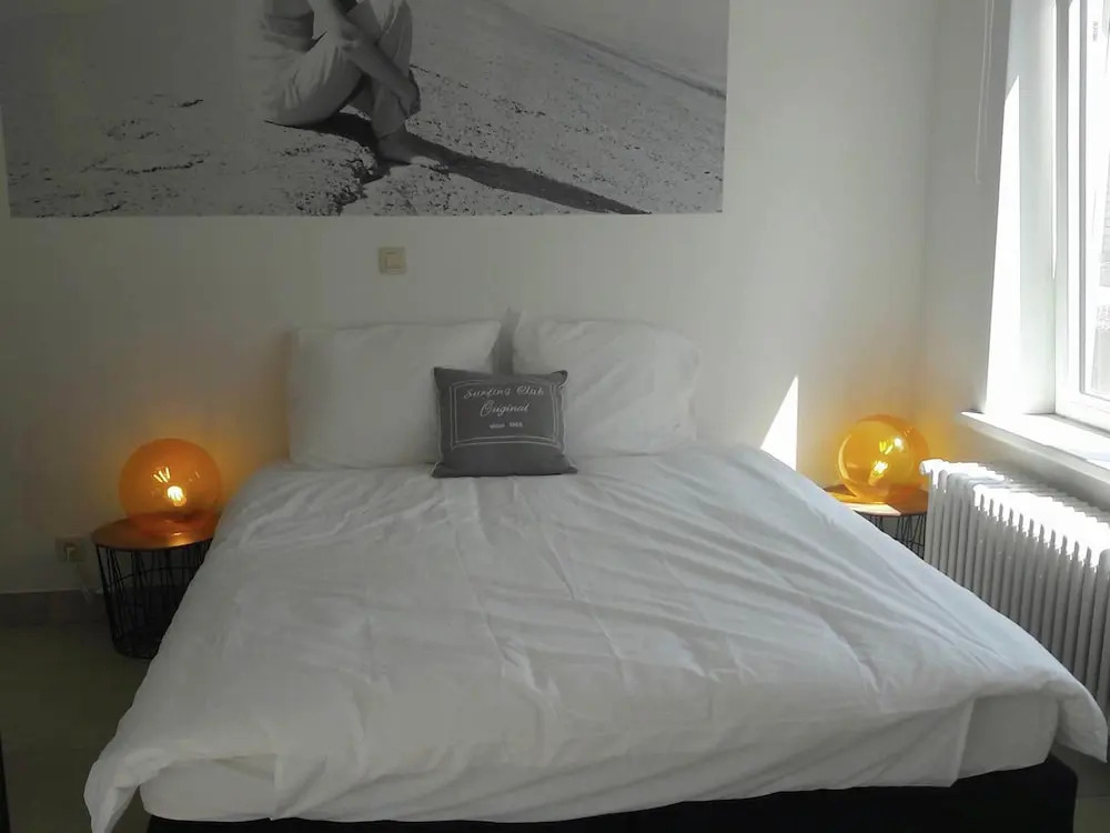 Captivating Villa in de Panne with Garden