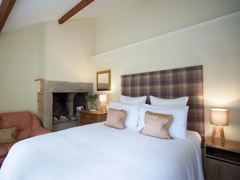 The Coach House - Guest House