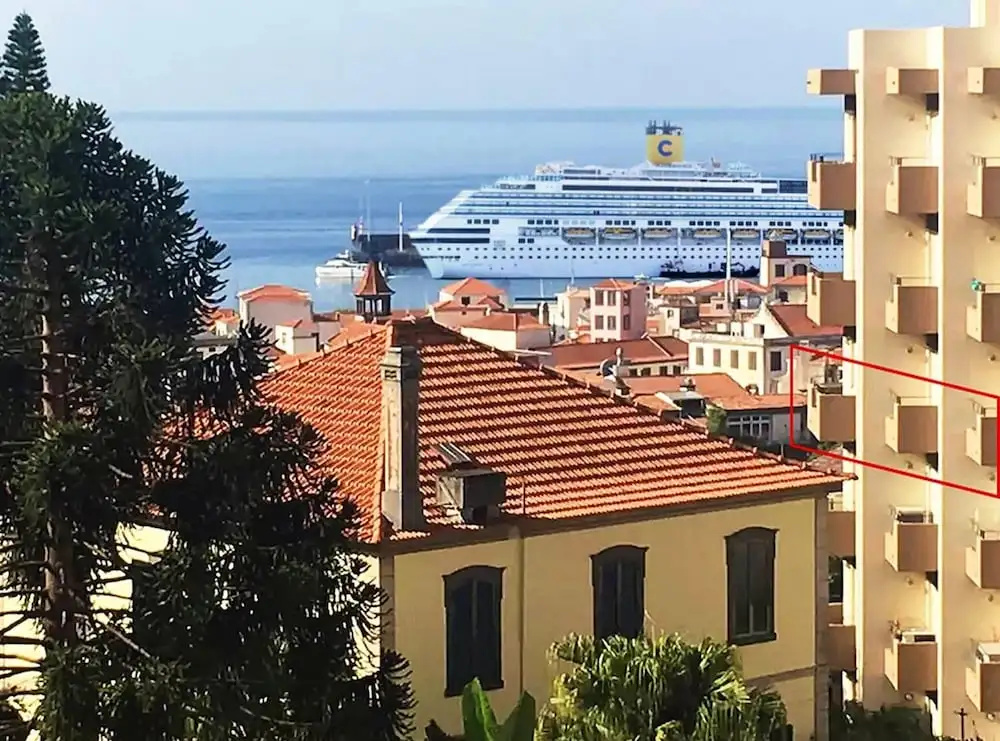 Apartment with 2 Bedrooms in Funchal, with Wonderful Sea View, Furnished Balcony And Wifi - 7 Km From the Beach