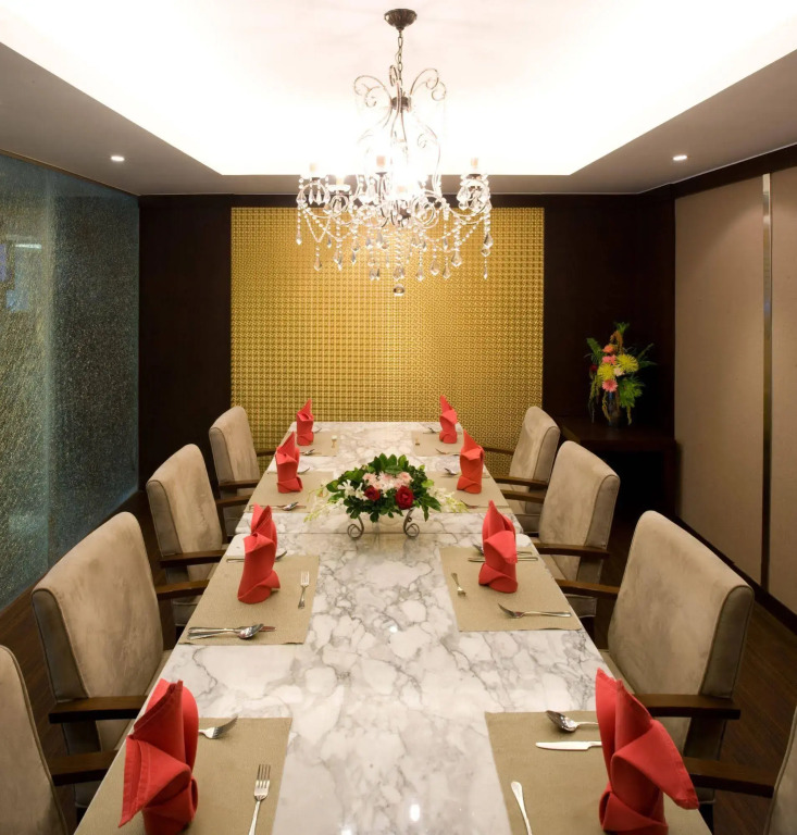 Bangkok Centre Hotel