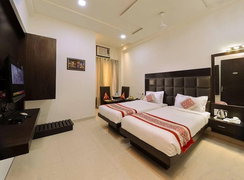 Hotel Madhushrie Agra