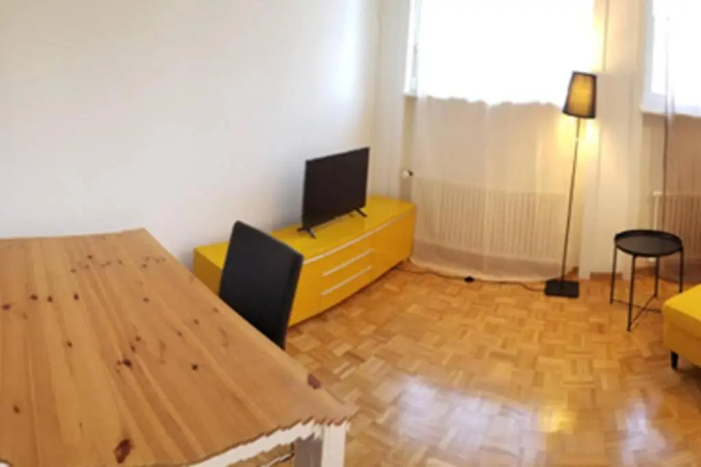 HSH Barre 6 - City Apartment next Cathedral Lausanne