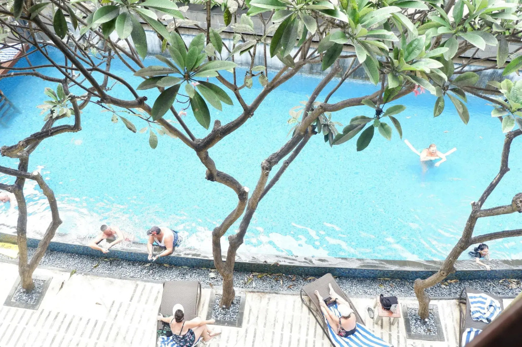 Отель ibis Styles Bali Legian