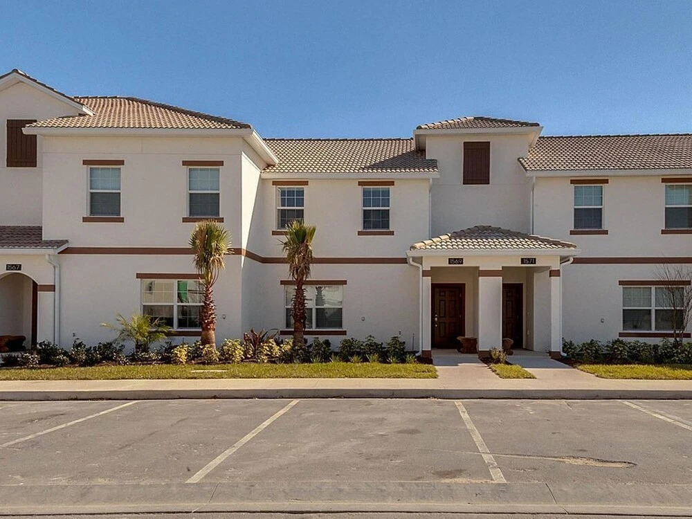 Marvelous 4 Bedroom w/ Screened Pool Close to Disney 1569
