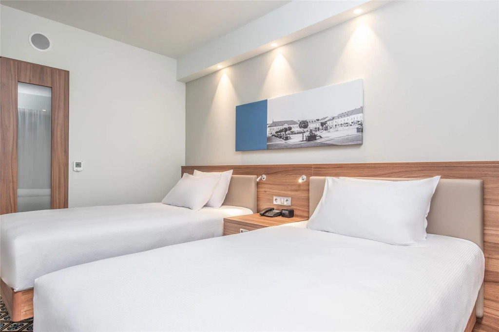 Hampton by Hilton Oswiecim