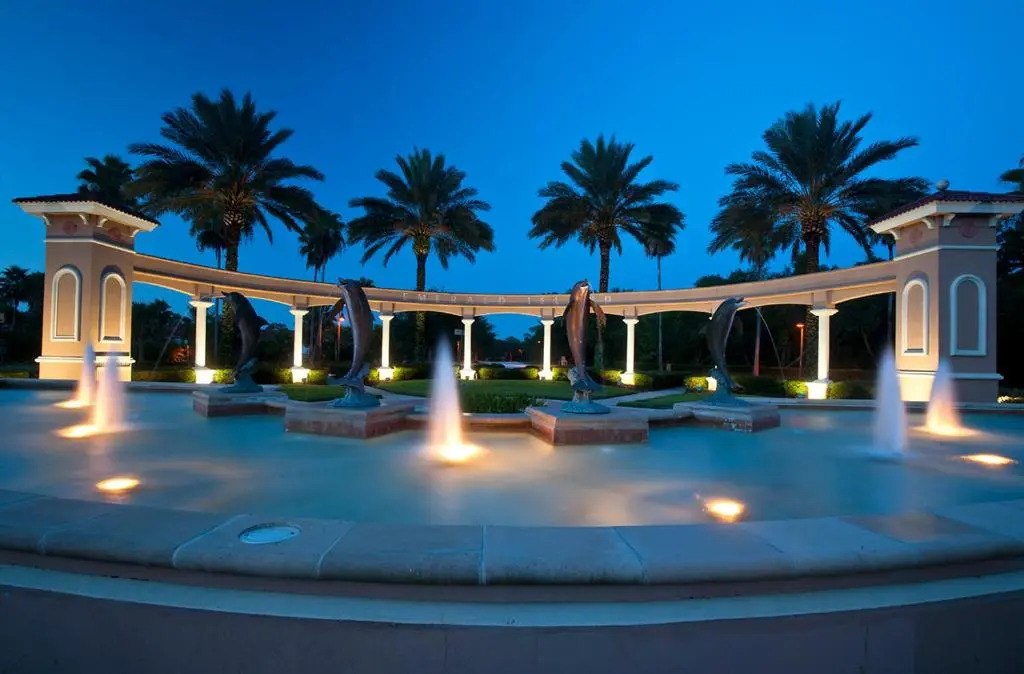 Disney Dreams come true - affordable 7-bdrm house with private pool!