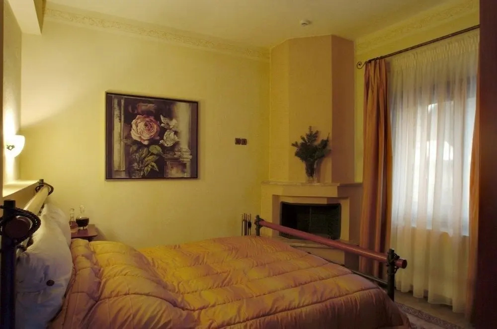 Miression Pelion House