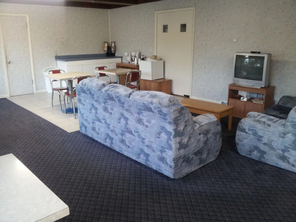 The Simplicity Inn