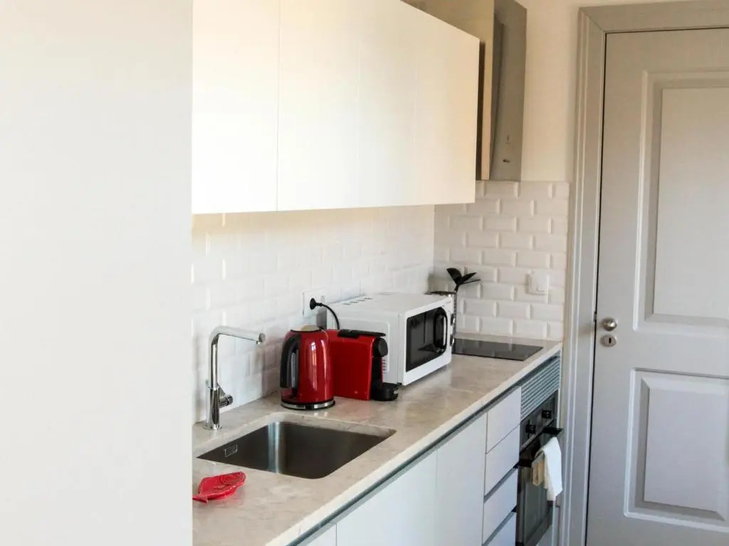 Sao bento stylish cozy apt with ac balcony