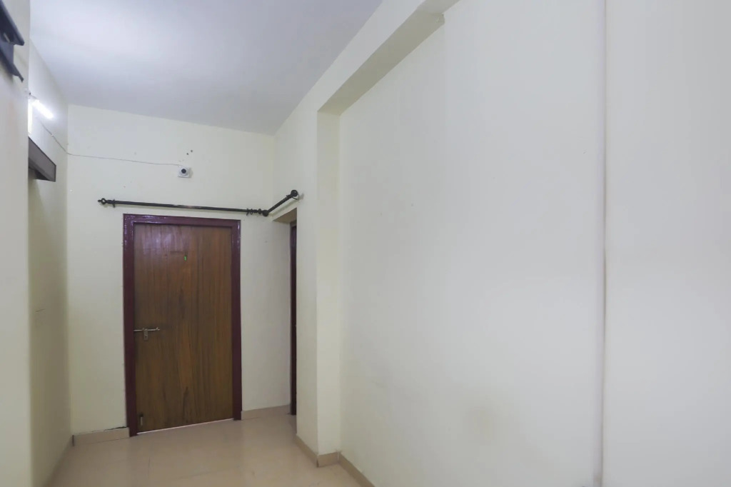 OYO 67427 Saga Guest House